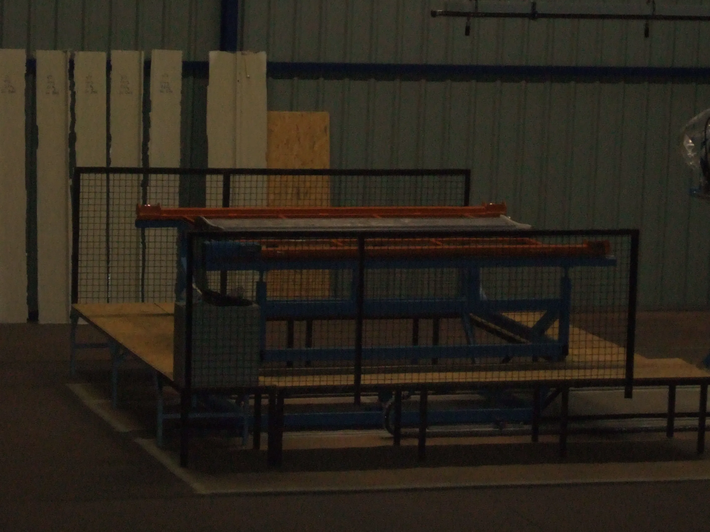 Chaîne de production semi-automatique V1